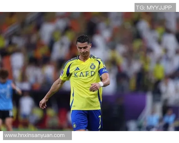 C罗缓刑处罚引发双标争议：足球明星背后的法律“宽待”镜像